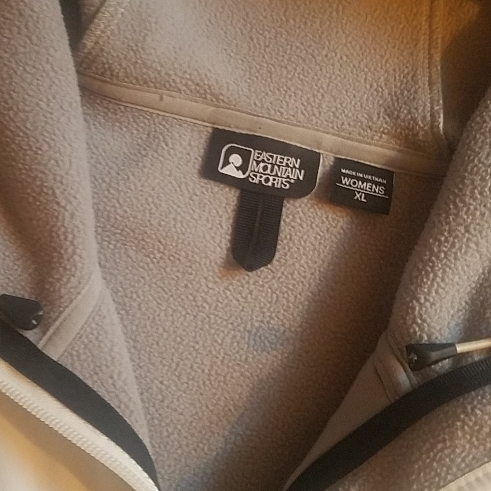 Soft Shell White Ski Jacket - image 2